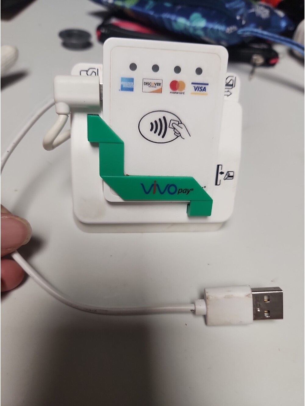 NEW - IDTECH VIVOPay VP3300 3-in-1 Contactless Reader, IDVP-31P2, White, ID TECH